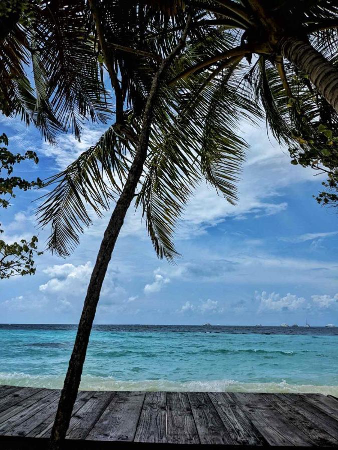 Dhoadhi Retreat Hotel Thulusdhoo Luaran gambar